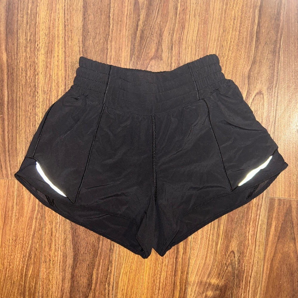 Lululemon Hotty Hot Shorts – Black – Size 0